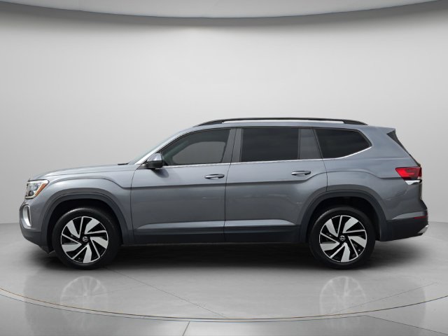 Used 2024 Volkswagen Atlas 2.0T SE w/Technology SUV
