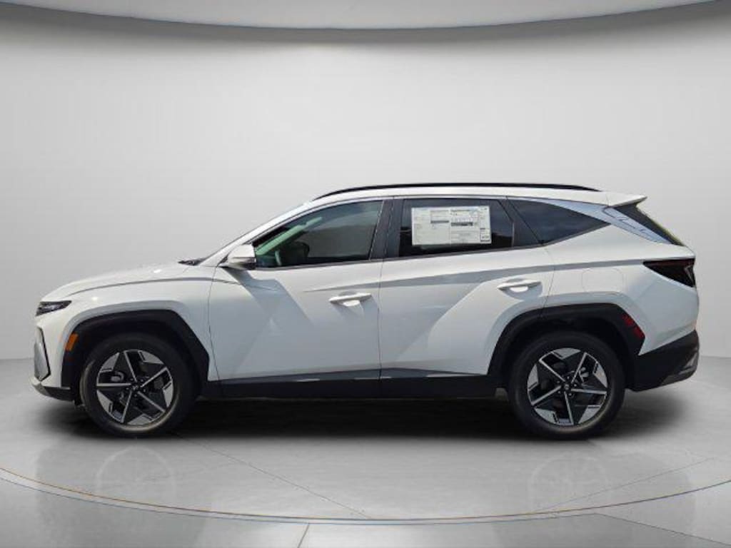 New 2026 Hyundai Tucson SEL Premium FWD SUV