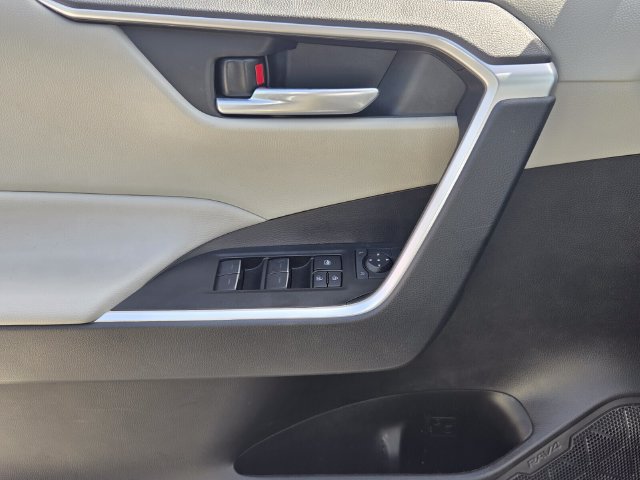 2023 Toyota RAV4 XLE Premium - Photo 26
