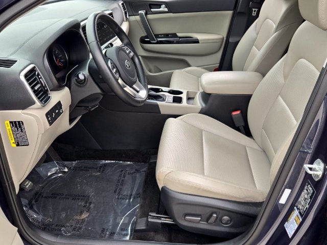 2022 Kia Sportage EX - Photo 11