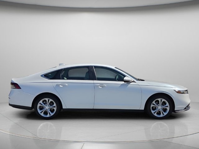 2024 Honda Accord LX - Photo 8