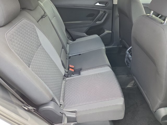 2021 Volkswagen Tiguan S - Photo 17