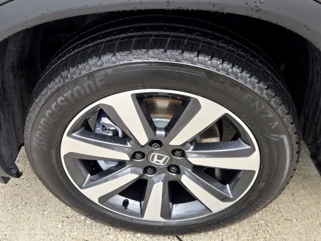 2025 Honda Pilot Touring - Photo 10