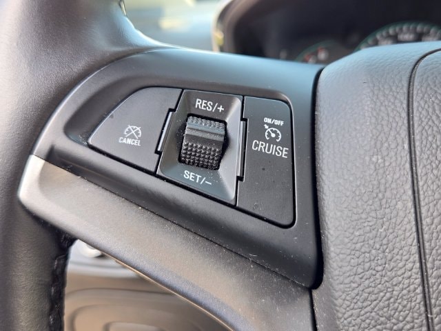 2020 Chevrolet Trax LT - Photo 24
