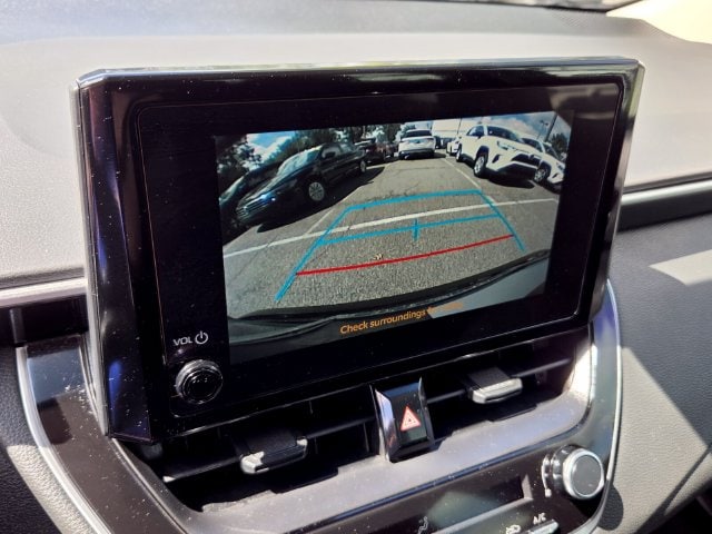 2024 Toyota Corolla LE - Photo 19