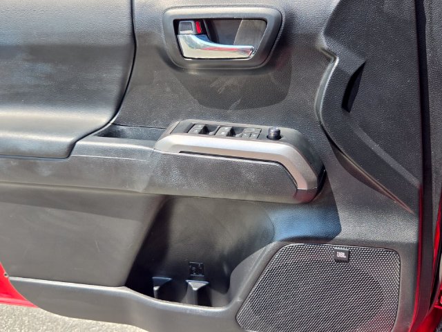 2022 Toyota Tacoma Limited - Photo 28