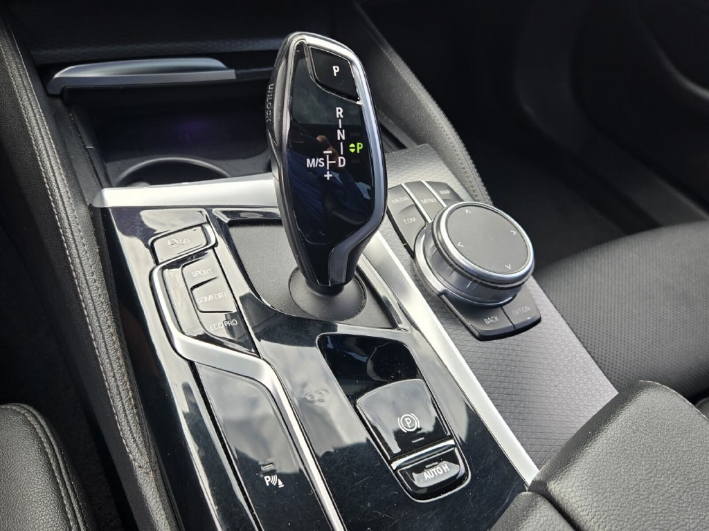 2021 BMW 5 Series 530i - Photo 17