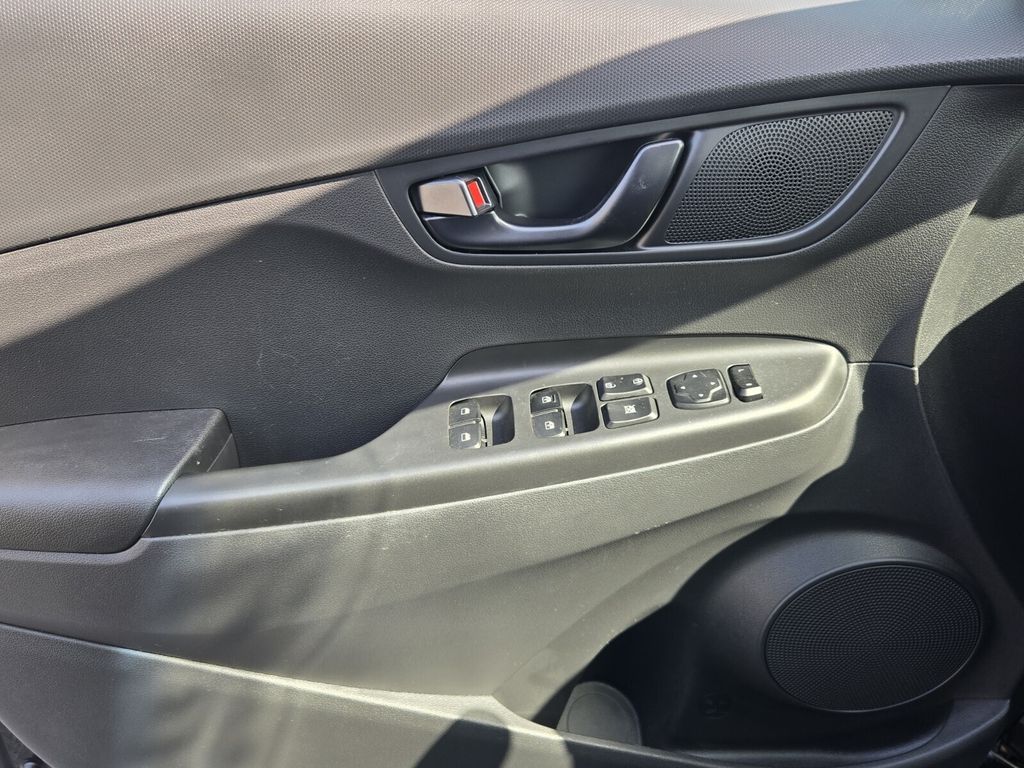 2023 Hyundai Kona N Line - Photo 29