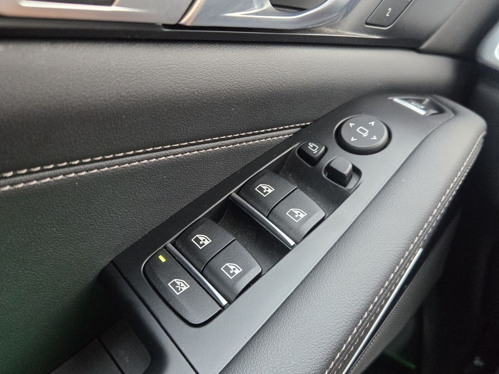 2026 BMW X5 40i - Photo 22