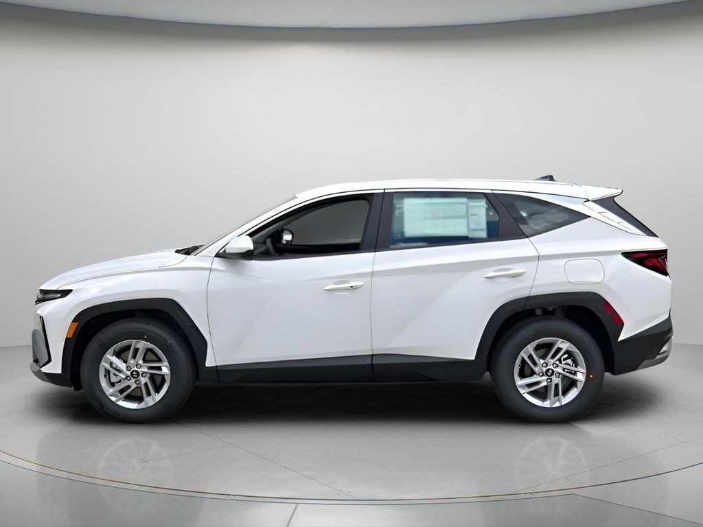 New 2026 Hyundai Tucson SE FWD SUV