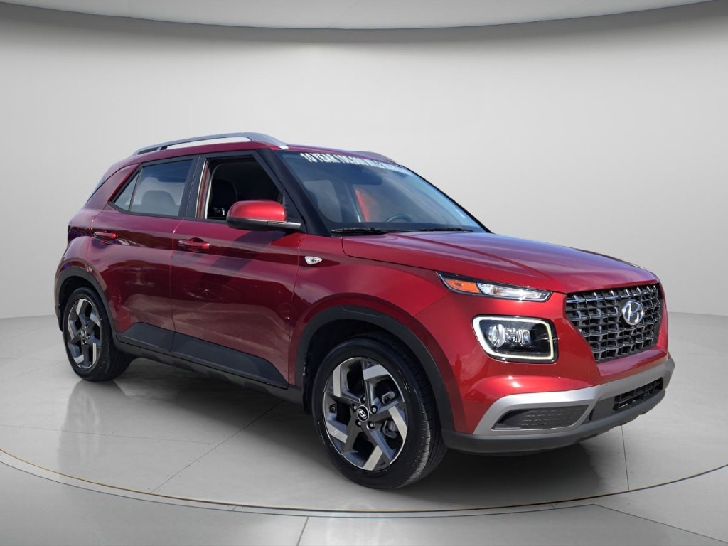 2024 Hyundai Venue Limited - Photo 9