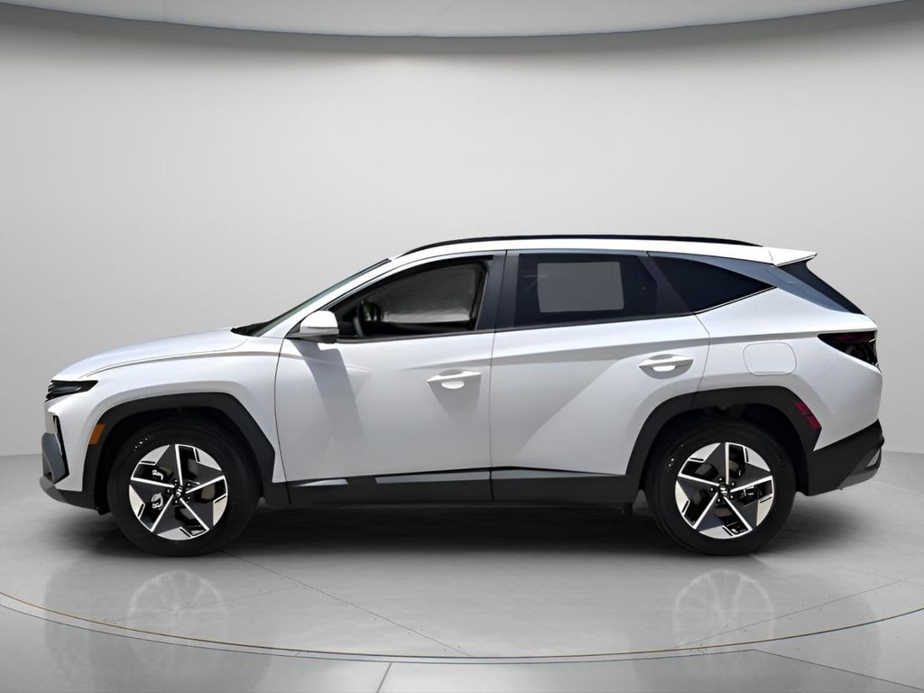 New 2026 Hyundai Tucson SEL Premium FWD SUV