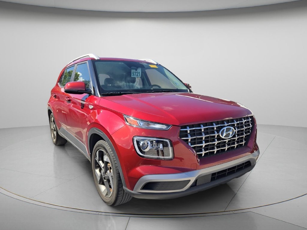 Certified 2024 Hyundai Venue SUV