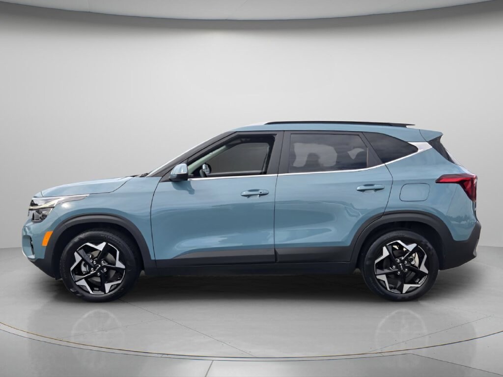 Used 2024 Kia Seltos EX SUV