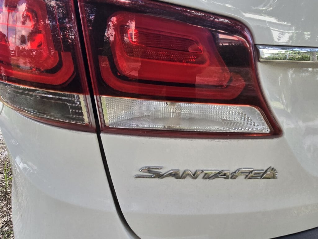 2017 Hyundai Santa Fe Limited - Photo 8