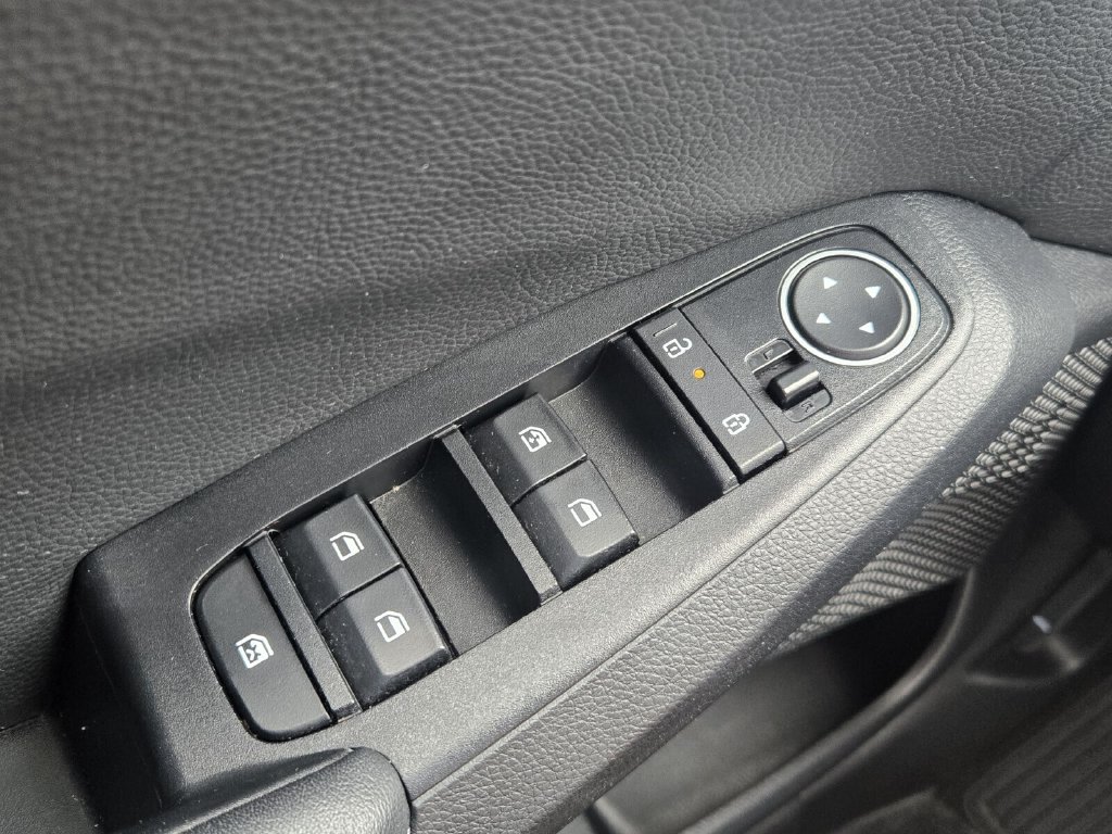 2024 Kia Seltos EX - Photo 27