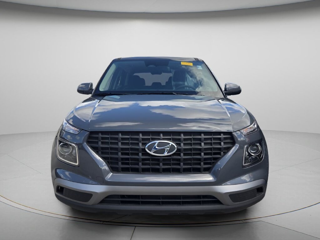 Certified 2025 Hyundai Venue SE SUV