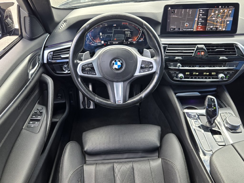 2021 BMW 5 Series 530i - Photo 13