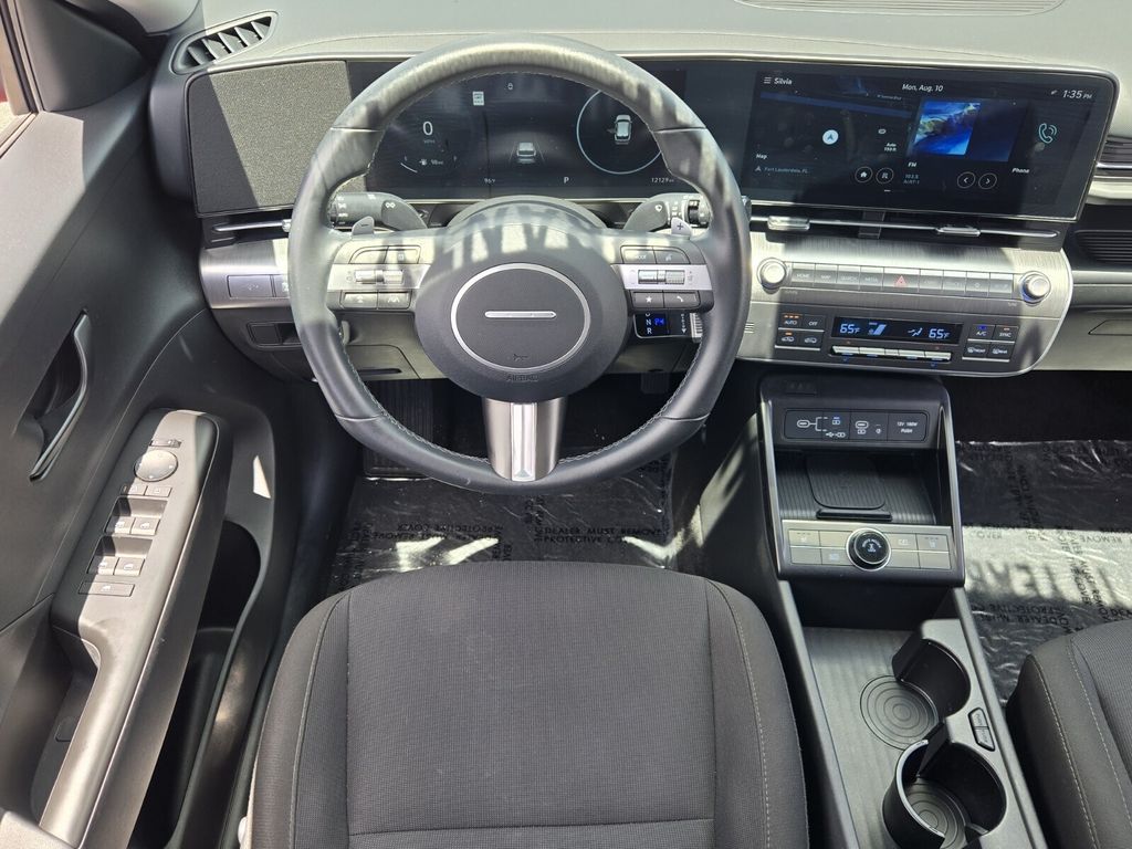 2024 Hyundai Kona SEL - Photo 13