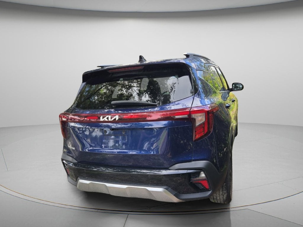 2025 Kia Seltos EX - Photo 7