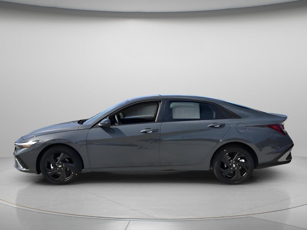 New 2026 Hyundai Elantra SEL Sport Plus Sedan