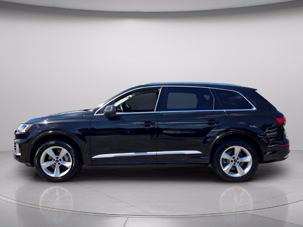 Used 2024 Audi Q7 45 Premium SUV