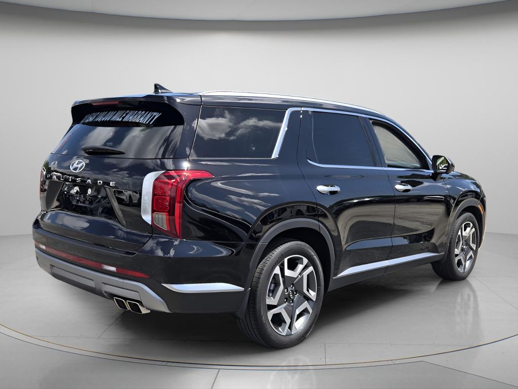 2025 Hyundai Palisade Limited - Photo 8
