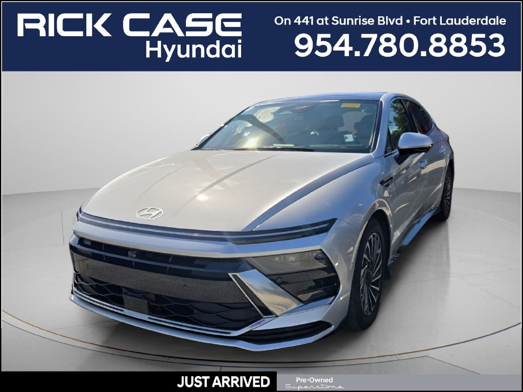 Used 2025 Hyundai Sonata Hybrid Limited Sedan