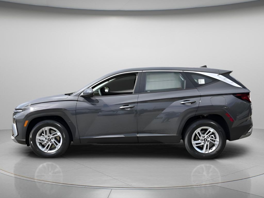 New 2026 Hyundai Tucson SE FWD SUV
