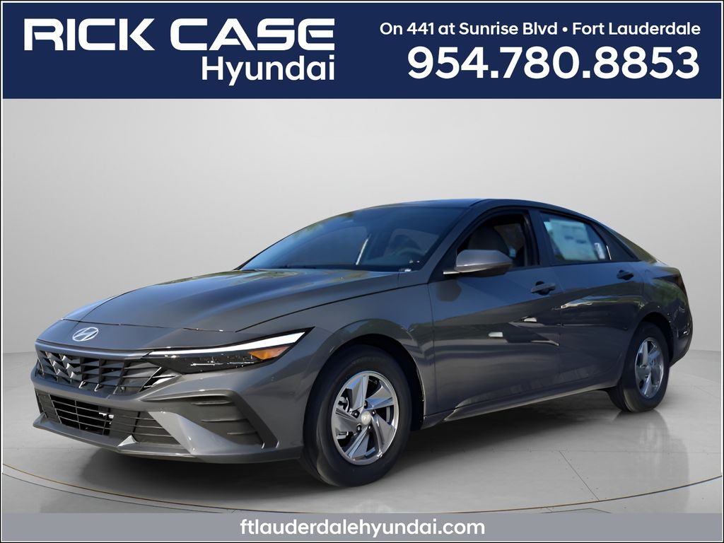  Hyundai Elantra