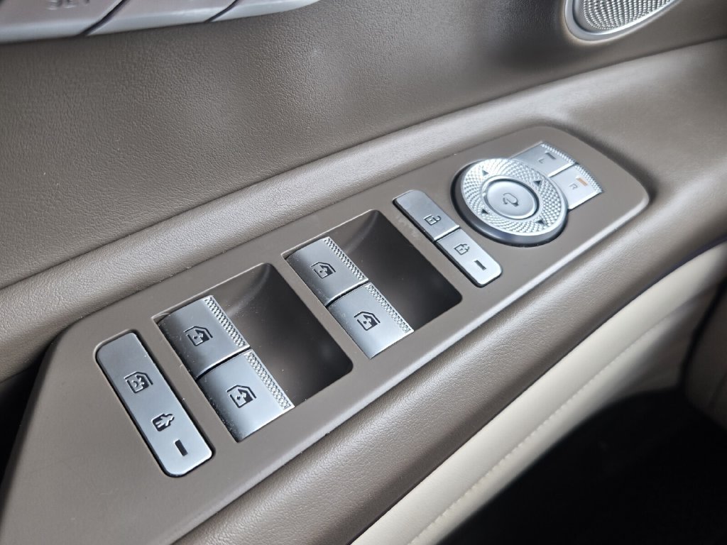 2023 GENESIS GV80 Standard - Photo 25