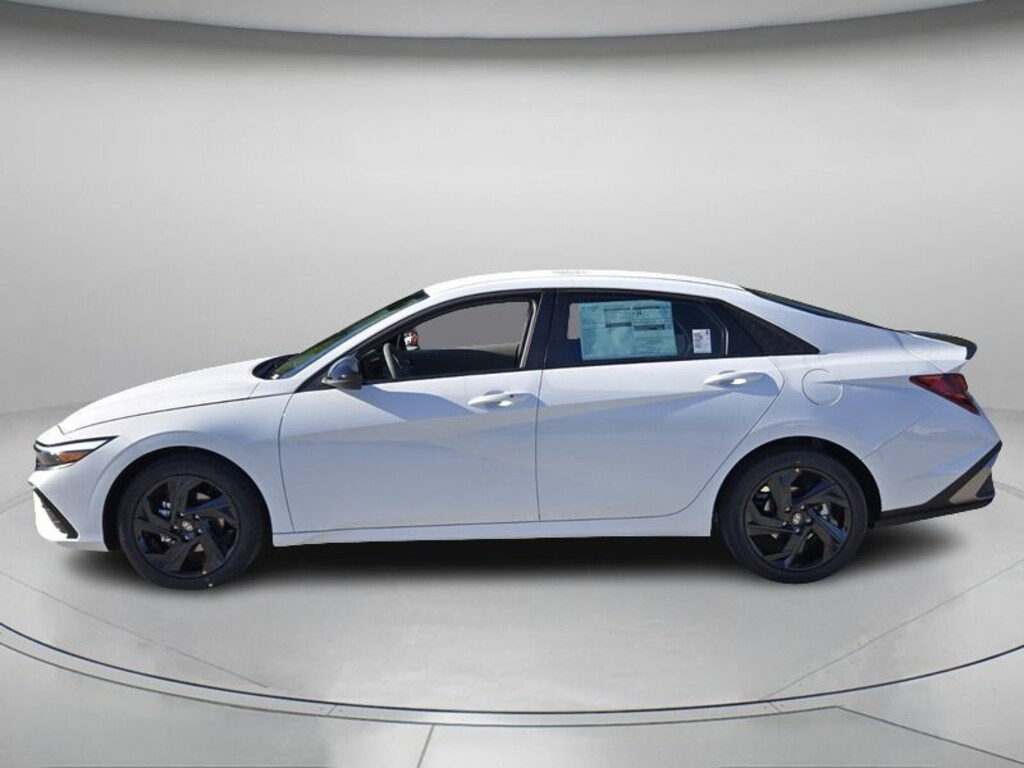 New 2026 Hyundai Elantra SEL Sport Sedan