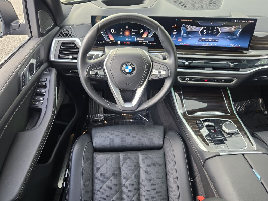 2026 BMW X5 40i - Photo 11