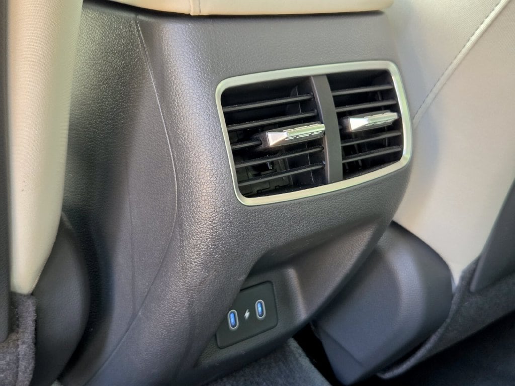 2025 Hyundai Sonata Hybrid SEL - Photo 15