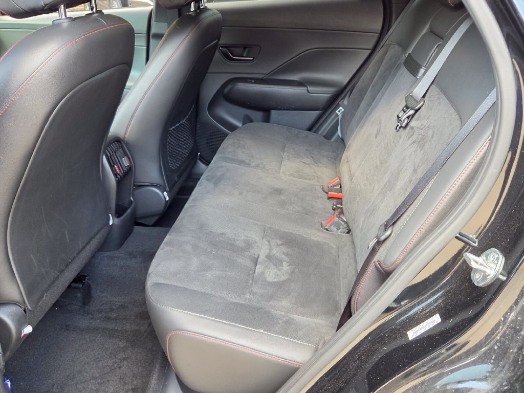 2024 Hyundai Kona N Line - Photo 13