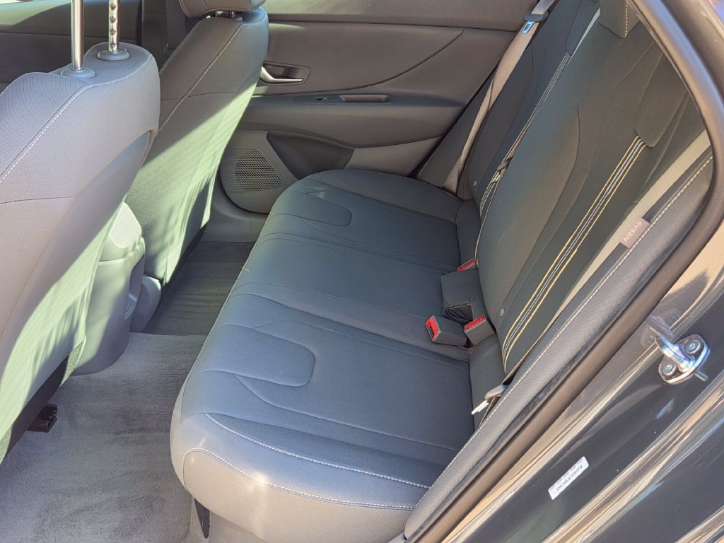2026 Hyundai Elantra Blue - Photo 12