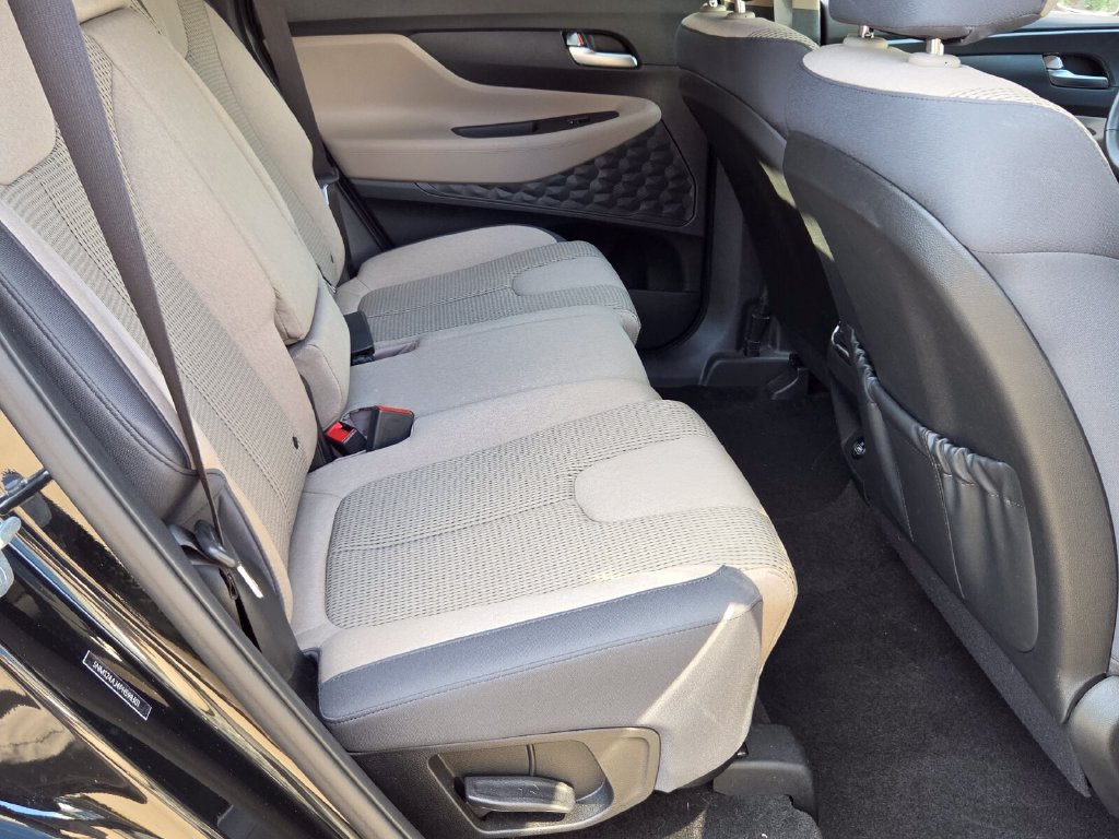 2023 Hyundai Santa Fe SEL - Photo 17