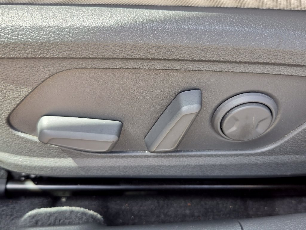 2025 Hyundai Sonata Hybrid SEL - Photo 12