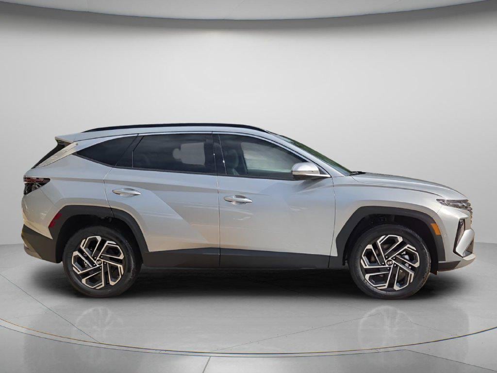 New 2026 Hyundai Tucson Limited AWD SUV