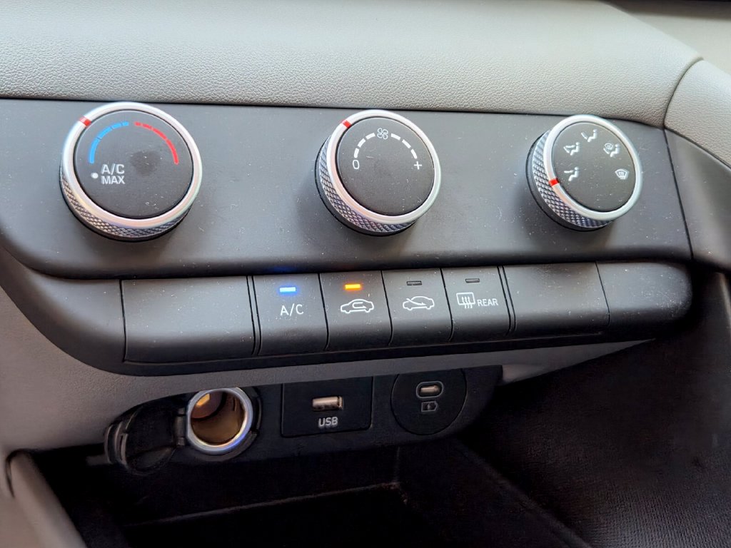 2026 Hyundai Elantra SE - Photo 16