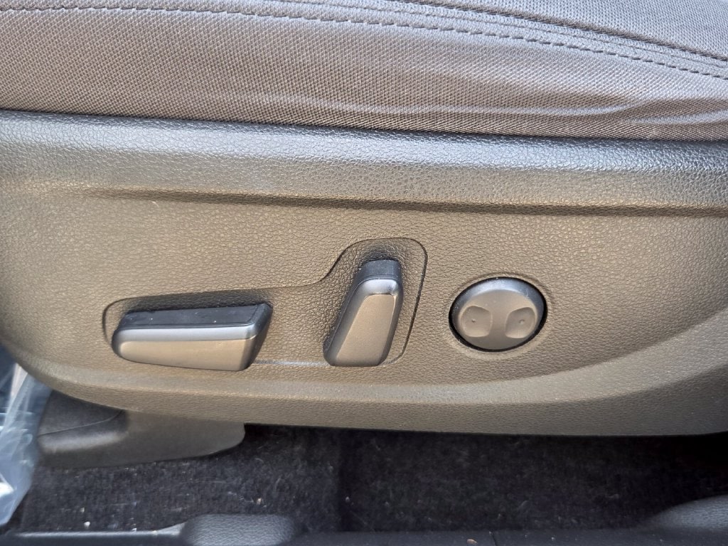 2023 Hyundai Santa Fe SEL - Photo 12