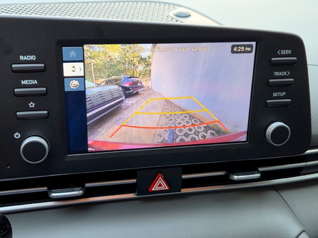 2026 Hyundai Elantra SE - Photo 17