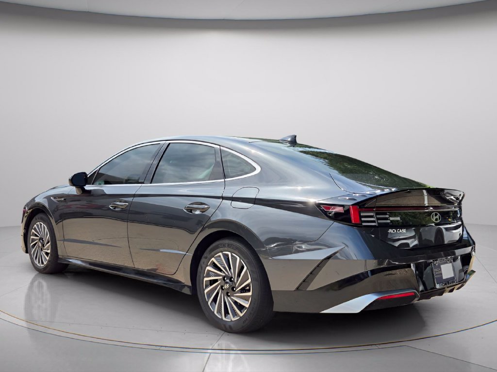 2025 Hyundai Sonata Hybrid SEL - Photo 6