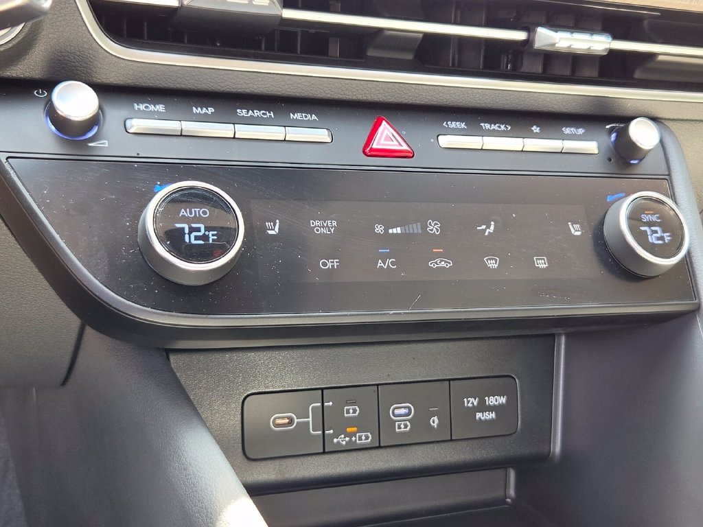 2025 Hyundai Sonata Hybrid SEL - Photo 21