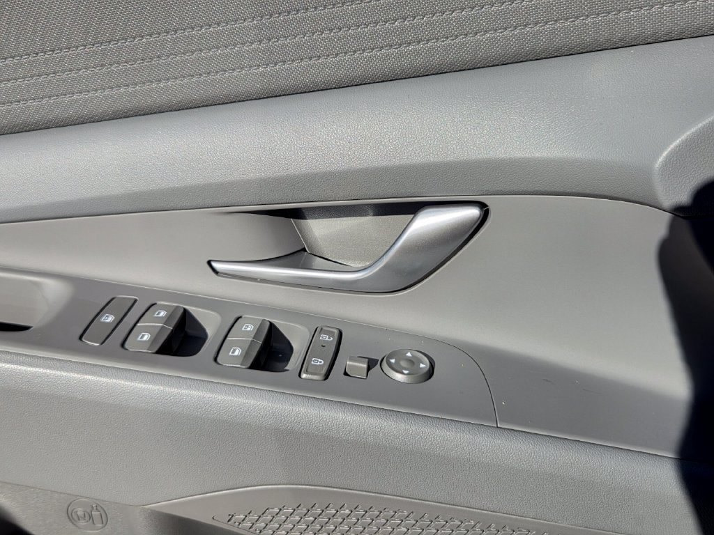 2026 Hyundai Elantra Blue - Photo 26