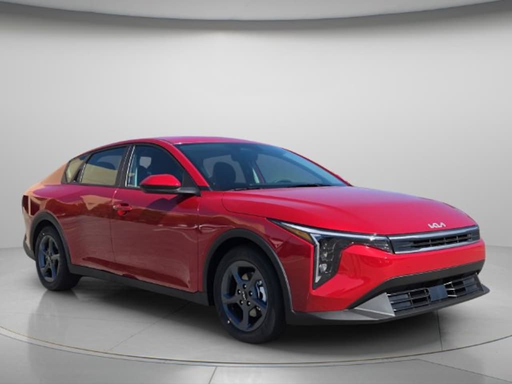 New 2026 Kia K4 LXS Sedan