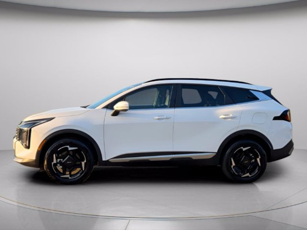 Certified 2026 Kia Sportage EX SUV