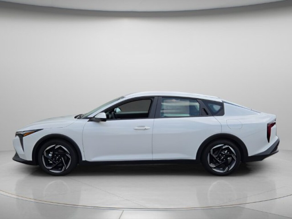 New 2026 Kia K4 EX Sedan