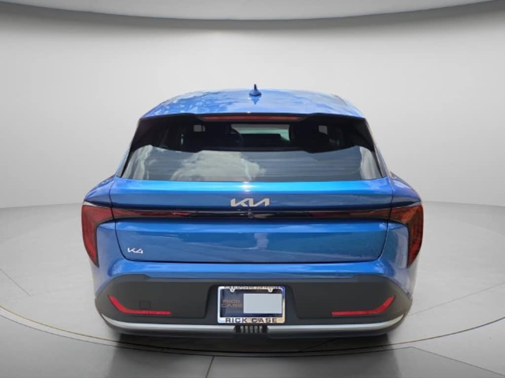 New 2026 Kia K4 EX Hatchback