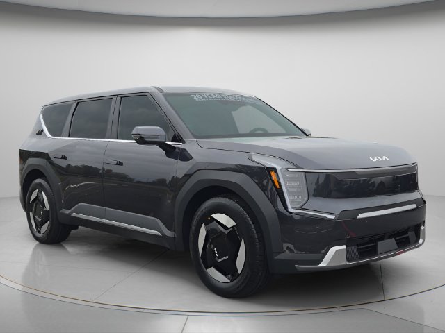 New 2026 Kia EV9 Light Long Range SUV